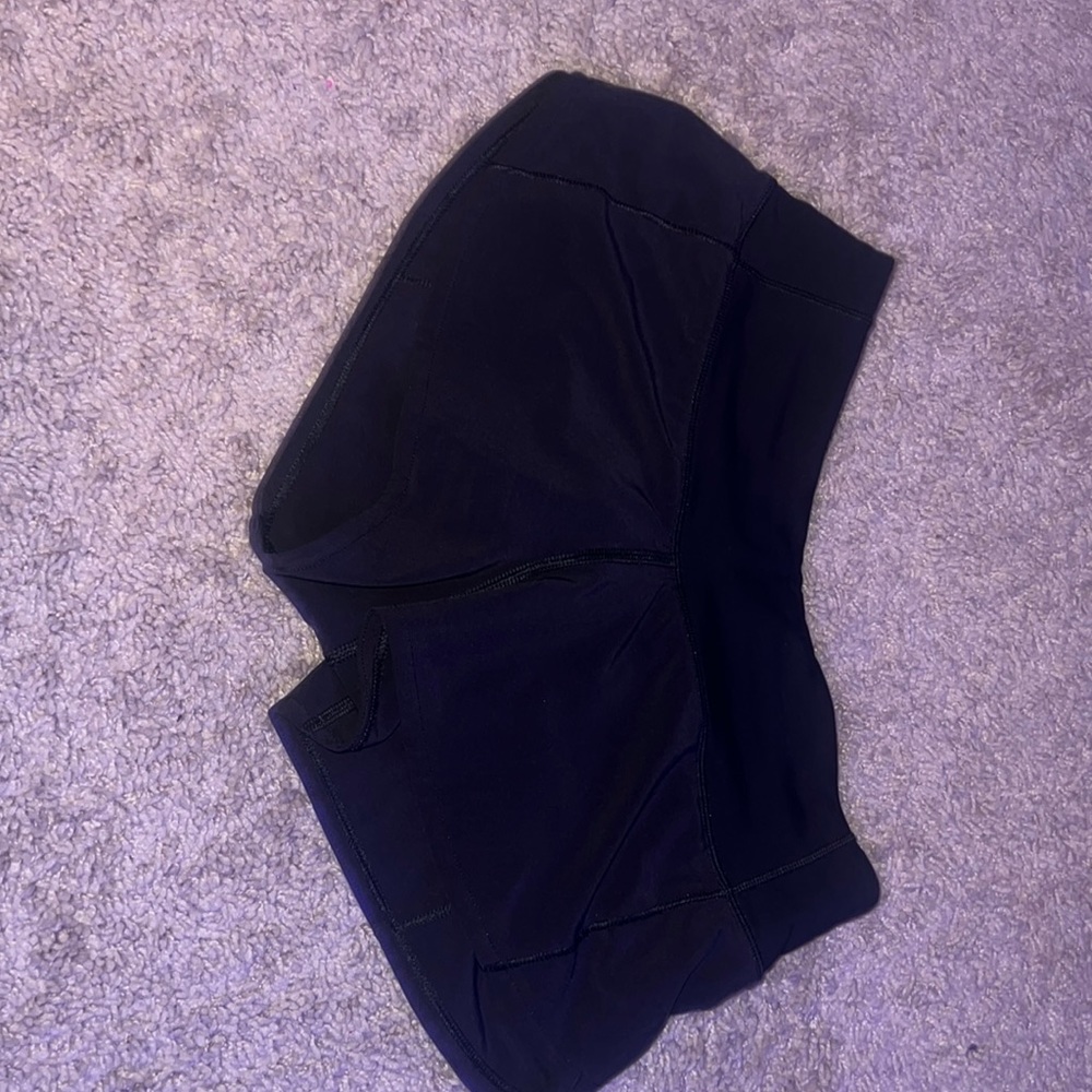 Black LuluLemon sped up shorts